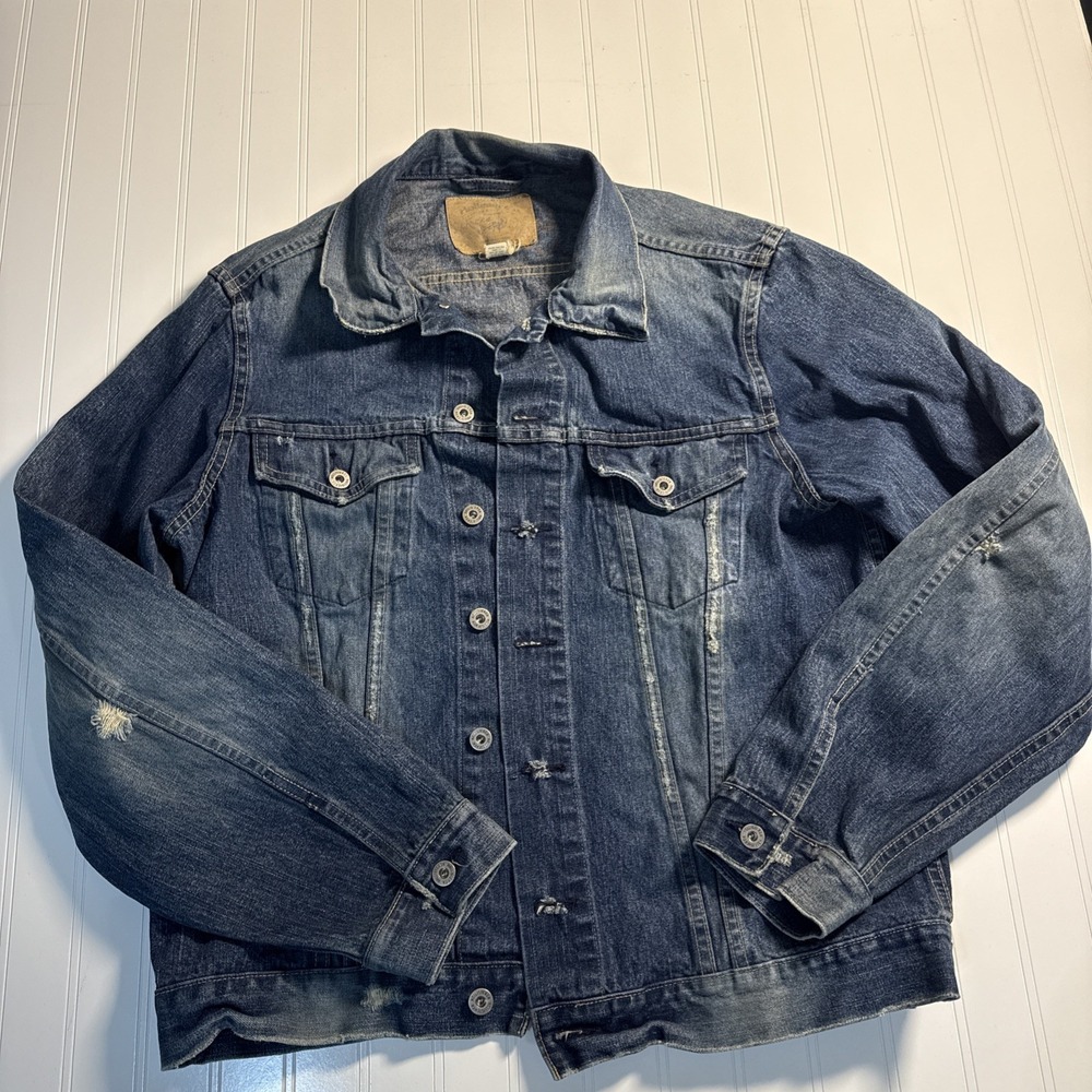 Hollister‎ Men's Denim Distressed Trucker Jean Jacket Size XL Medium Wash